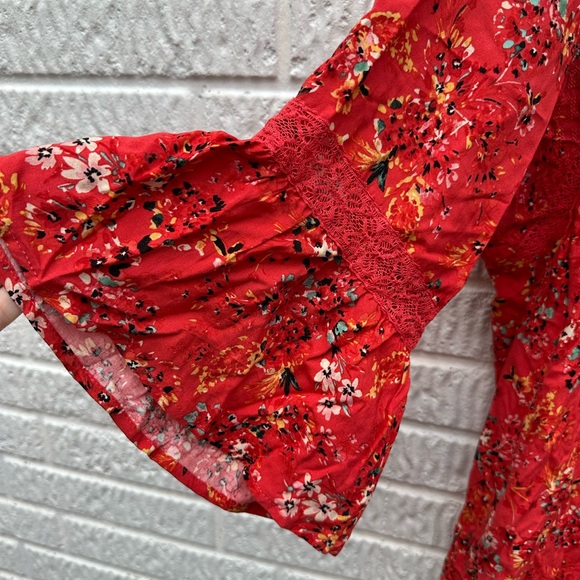 Torrid Blouse Size 4 - Picture 2 of 5